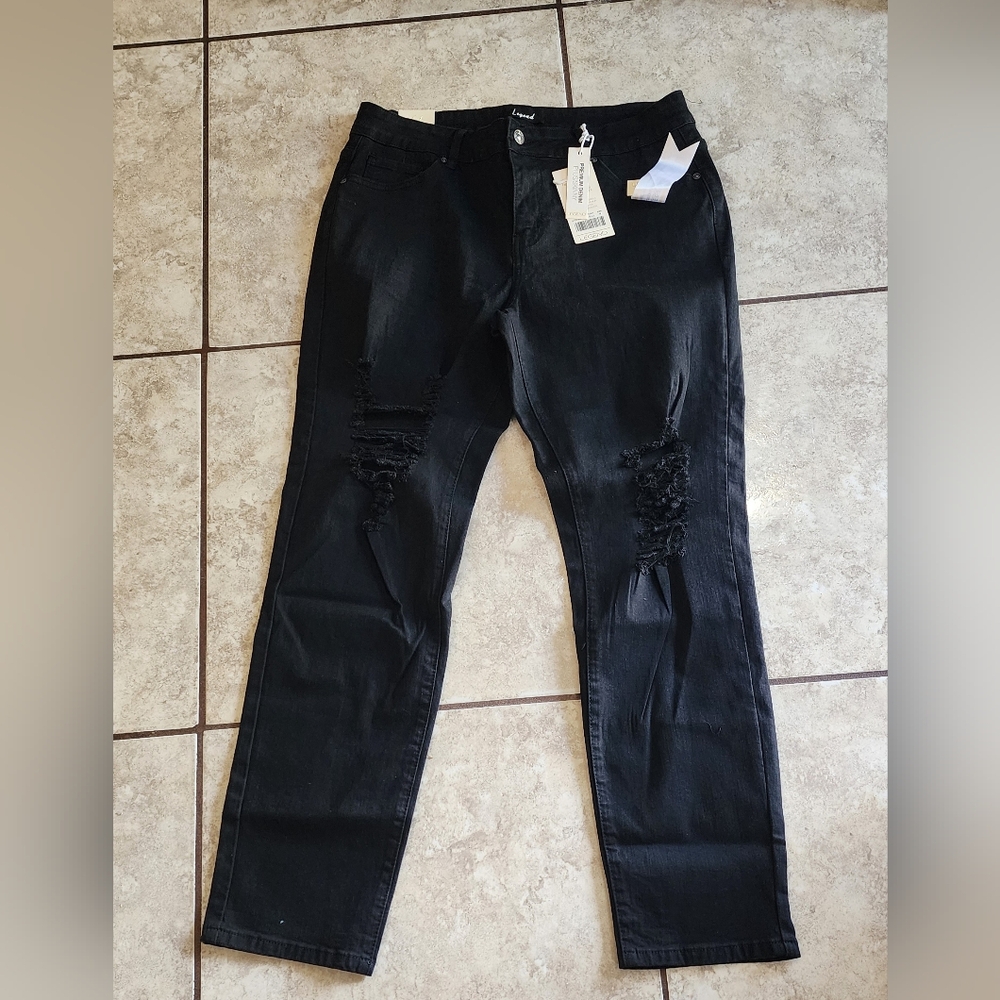 Black Distressed Women Jeans